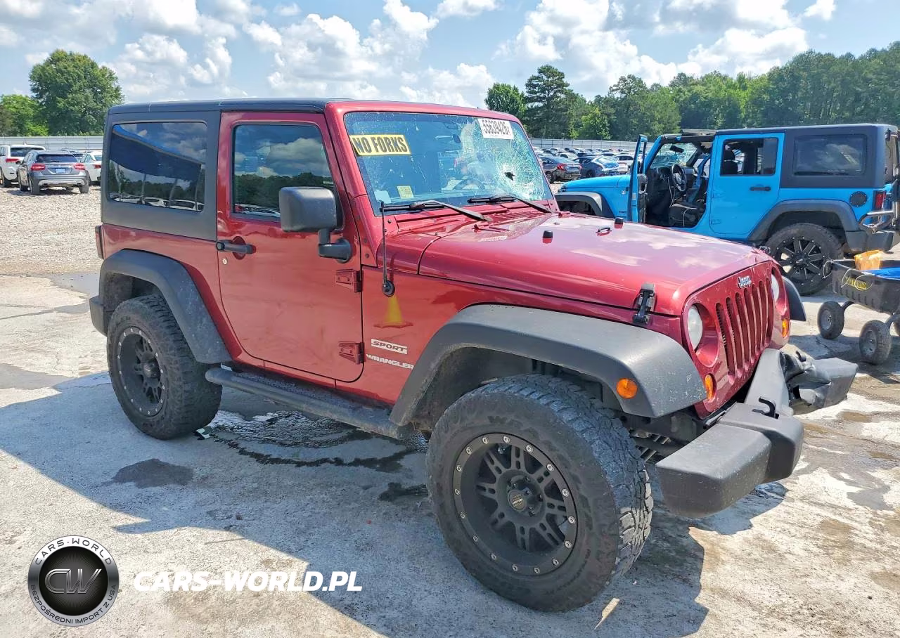 2012 Jeep Wrangler Sport VIN:1C4AJWAG2CL184599 - 4