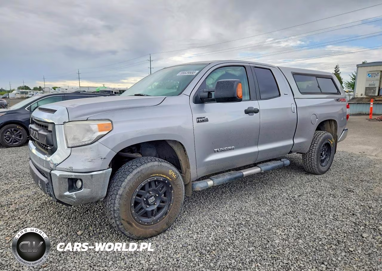 2015 Toyota Tundra Sr5