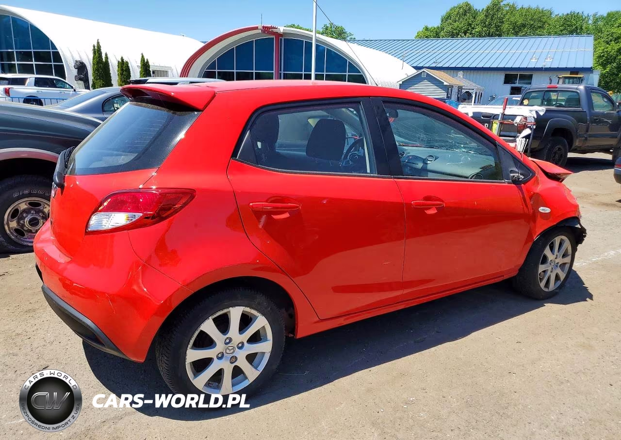 2011 Mazda Mazda2 VIN:JM1DE1HZ8B0104556 - 3