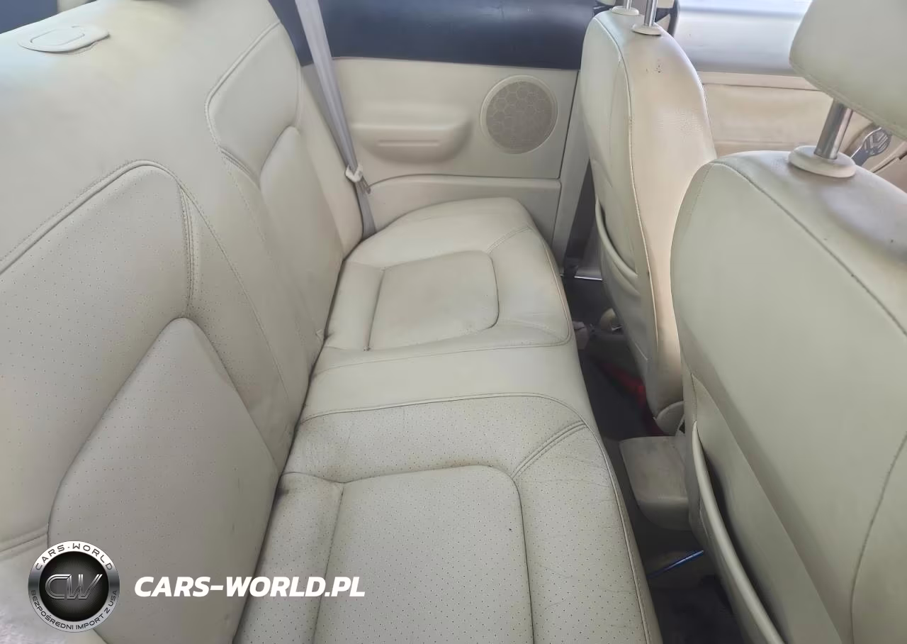 2005 Volkswagen New Beetle Gls VIN:3VWCD31C65M402974 - 10