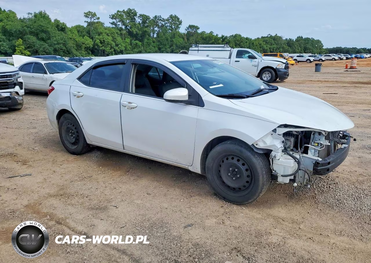 2019 Toyota Corolla Le VIN:2T1BURHE3KC182125 - 4