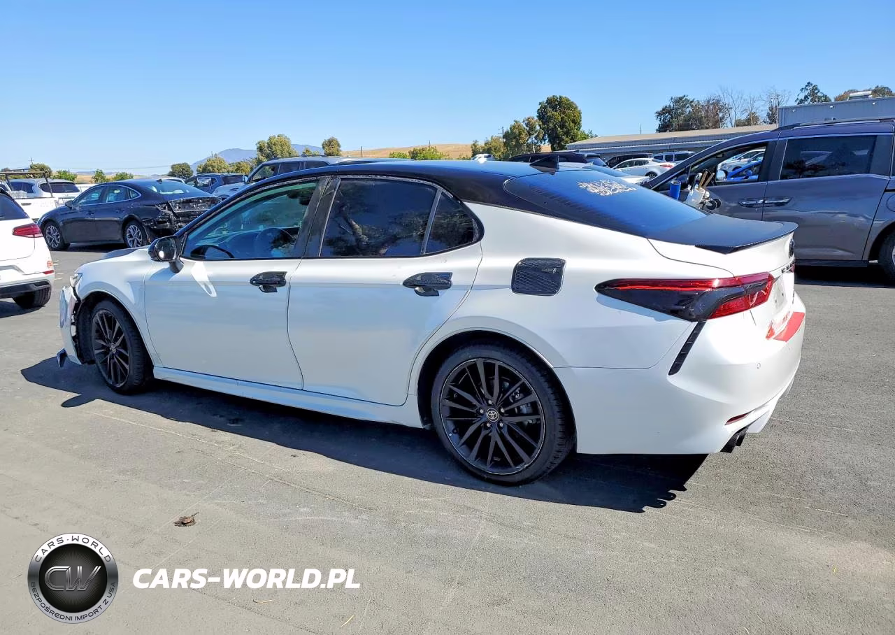 2021 Toyota Camry Xse VIN:4T1K31AK7MU028569 - 2