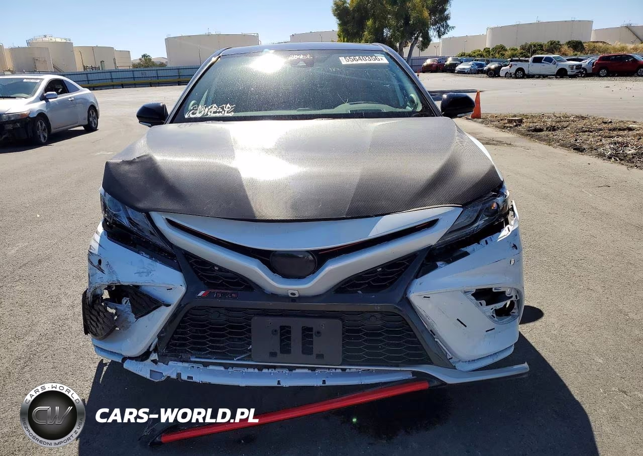 2021 Toyota Camry Xse VIN:4T1K31AK7MU028569 - 5