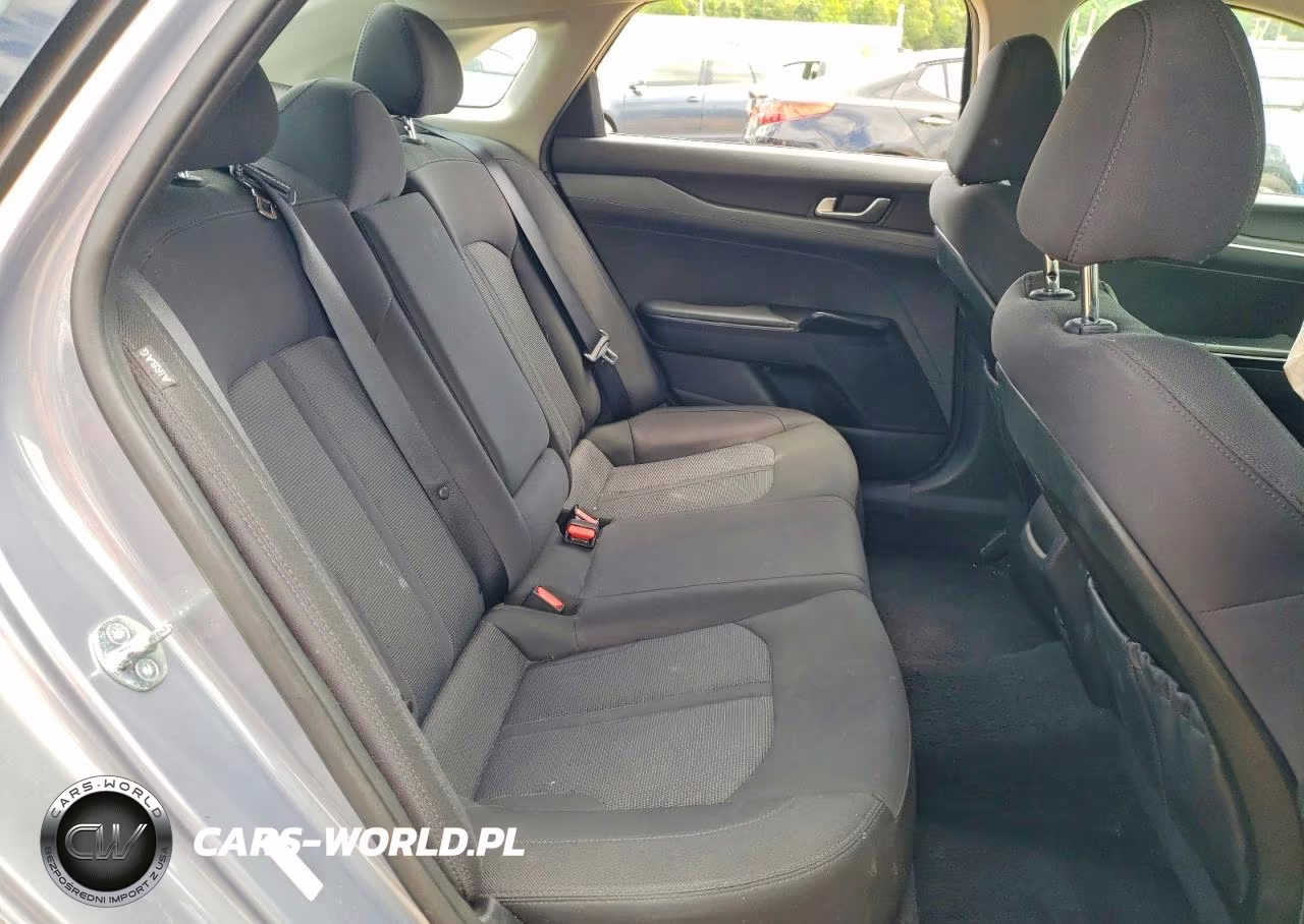 2023 Kia K5 Lxs VIN:5XXG14J2XPG208012 - 10