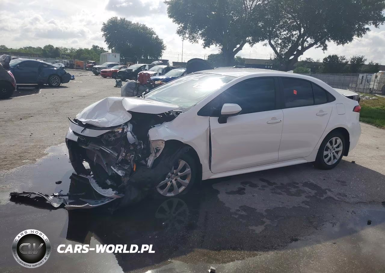 2025 Toyota Corolla Le – zdjęcie 1 z 12