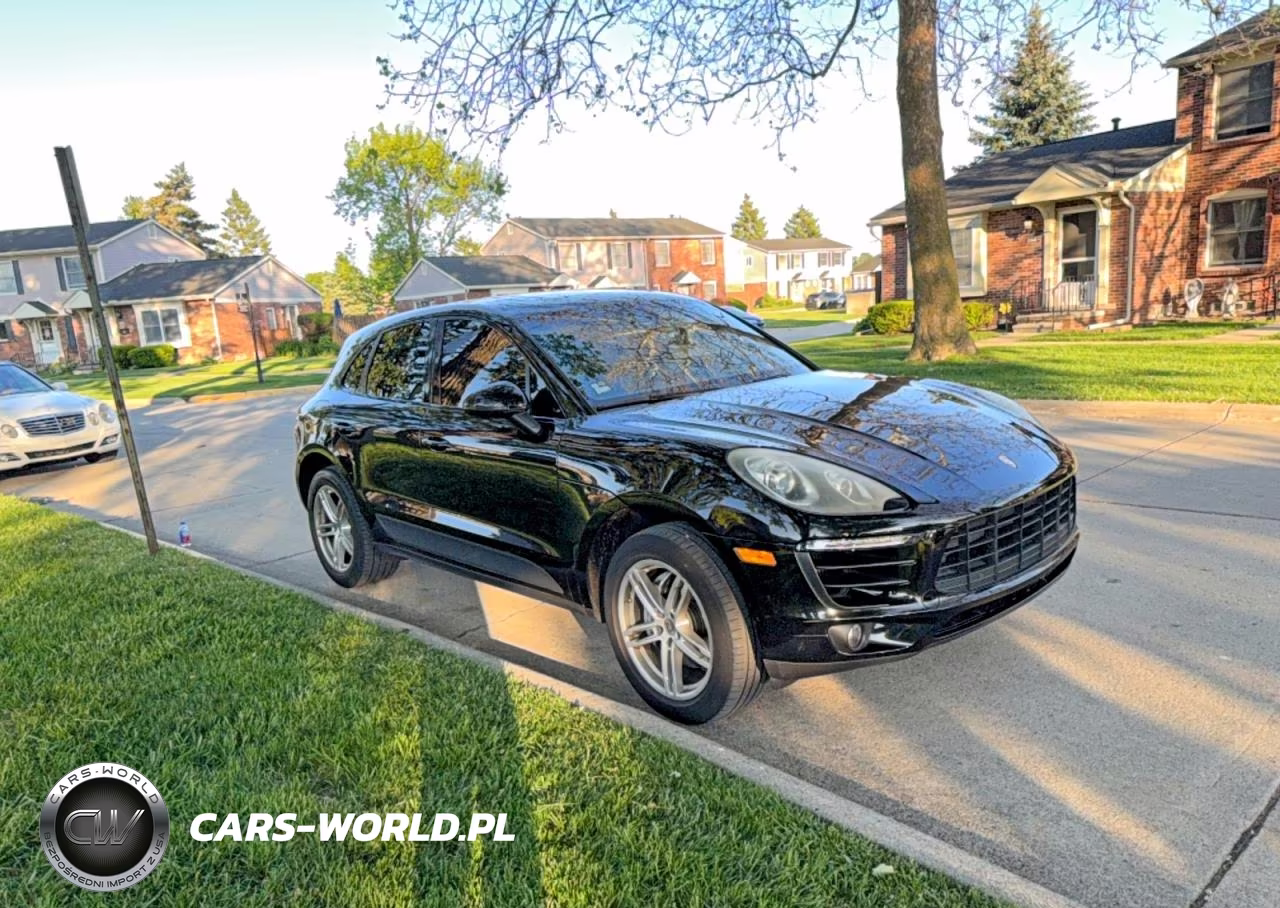 2016 Porsche Macan S