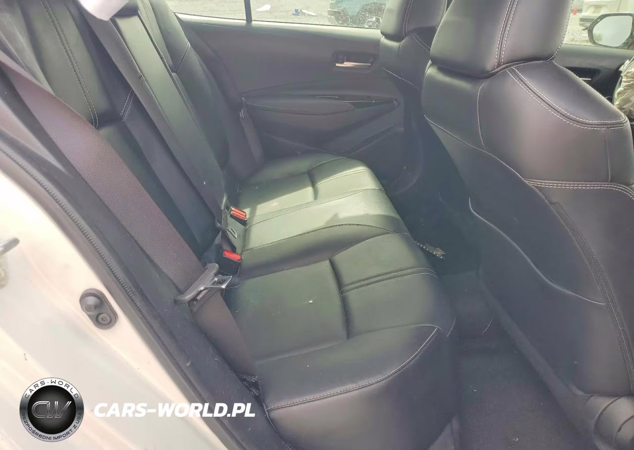 2020 Toyota Corolla Xle VIN:JTDFPRAE1LJ058833 - 10