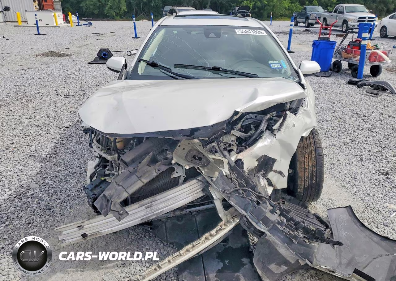 2020 Toyota Corolla Xle VIN:JTDFPRAE1LJ058833 - 5