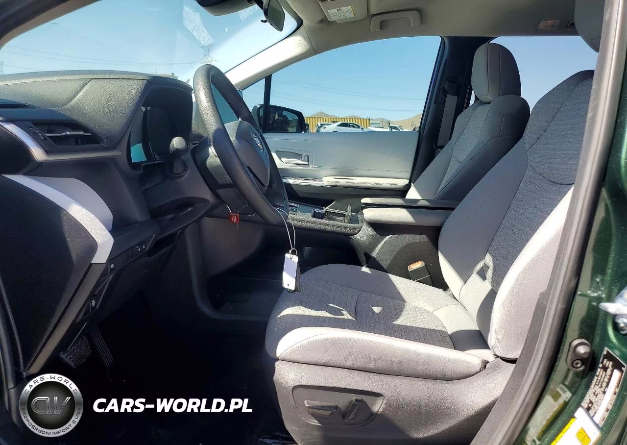 2025 Toyota Sienna Le VIN:5TDKRKEC2SS270022 - 7