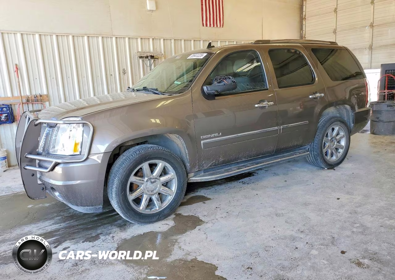 2011 GMC Yukon Denali – zdjęcie 1 z 13
