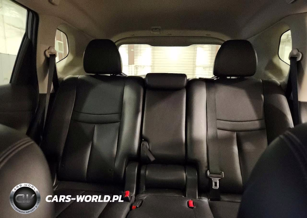 2015 Nissan Rogue S VIN:5N1AT2MV1FC790764 - 10