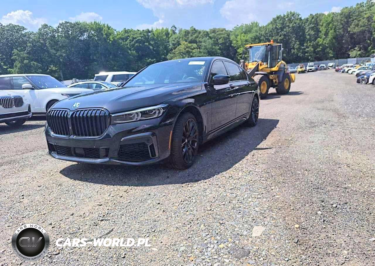 2022 BMW 750 Xi