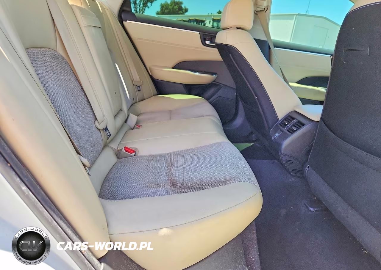 2021 Honda Clarity VIN:JHMZC5F11MC000409 - 10