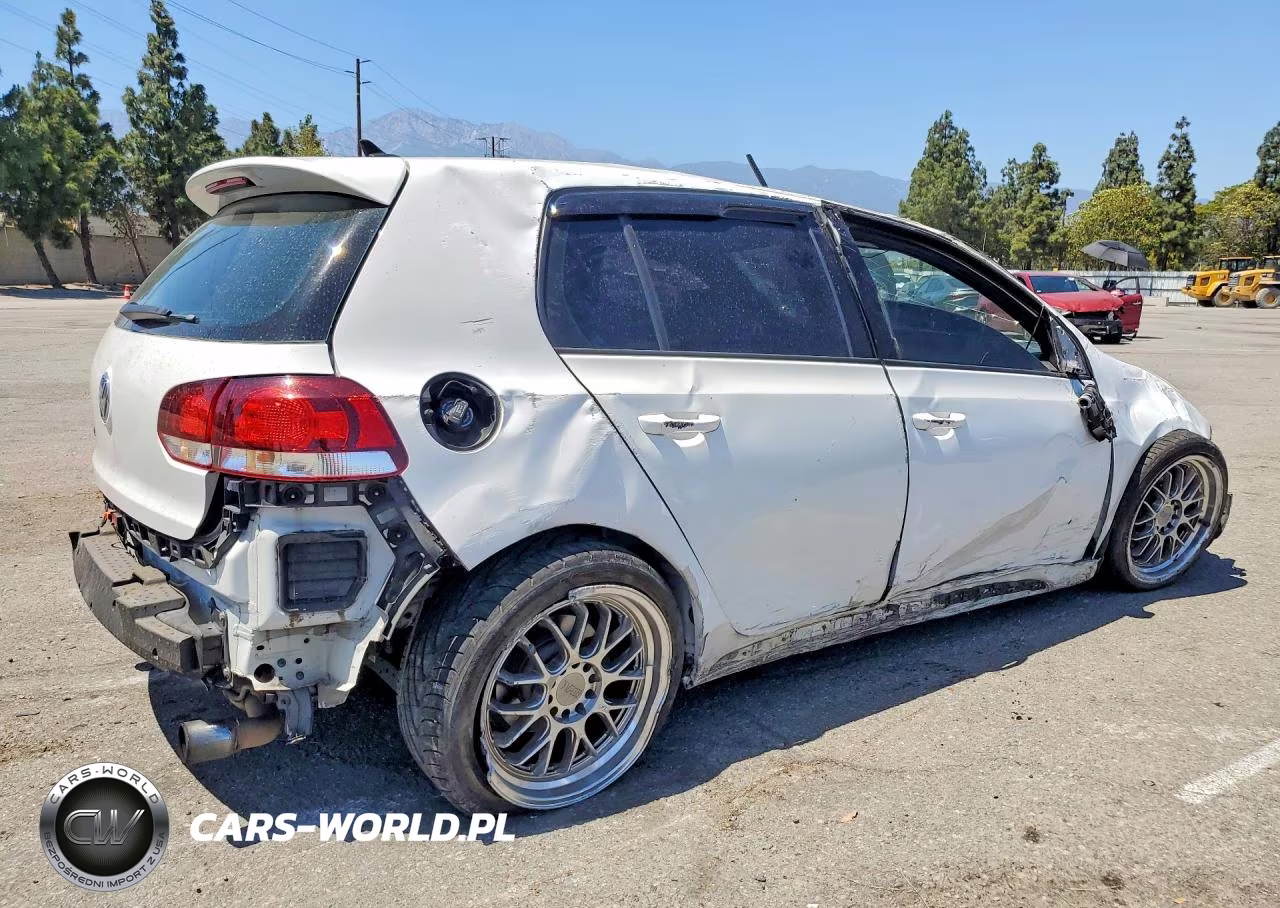 2012 Volkswagen Gti VIN:WVWHD7AJ1CW053587 - 3