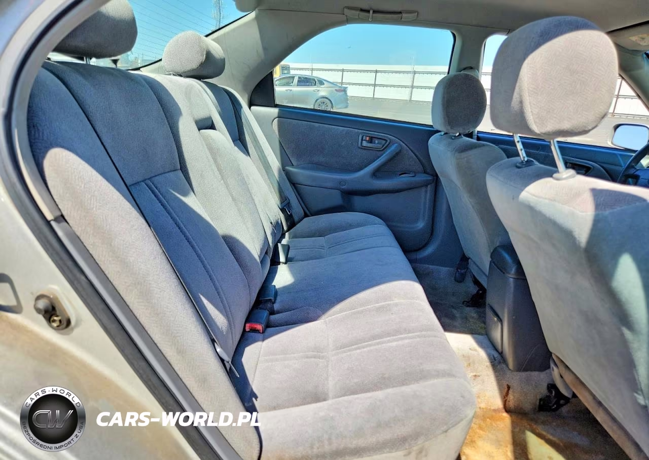 2001 Toyota Camry Ce VIN:4T1BG22K31U043994 - 10