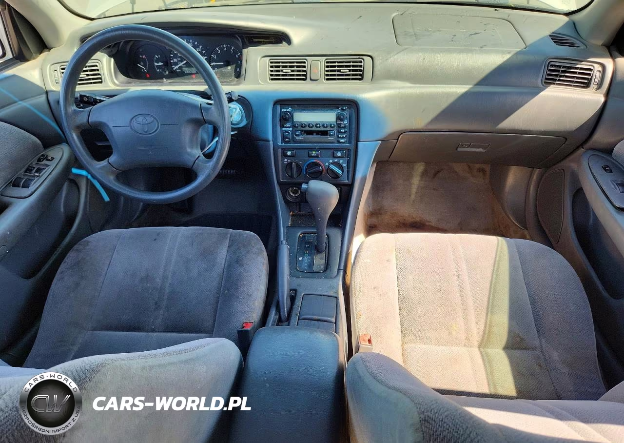 2001 Toyota Camry Ce VIN:4T1BG22K31U043994 - 8