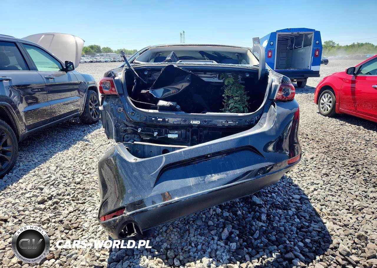 2021 Mazda 3 VIN:3MZBPAAL1MM204440 - 6