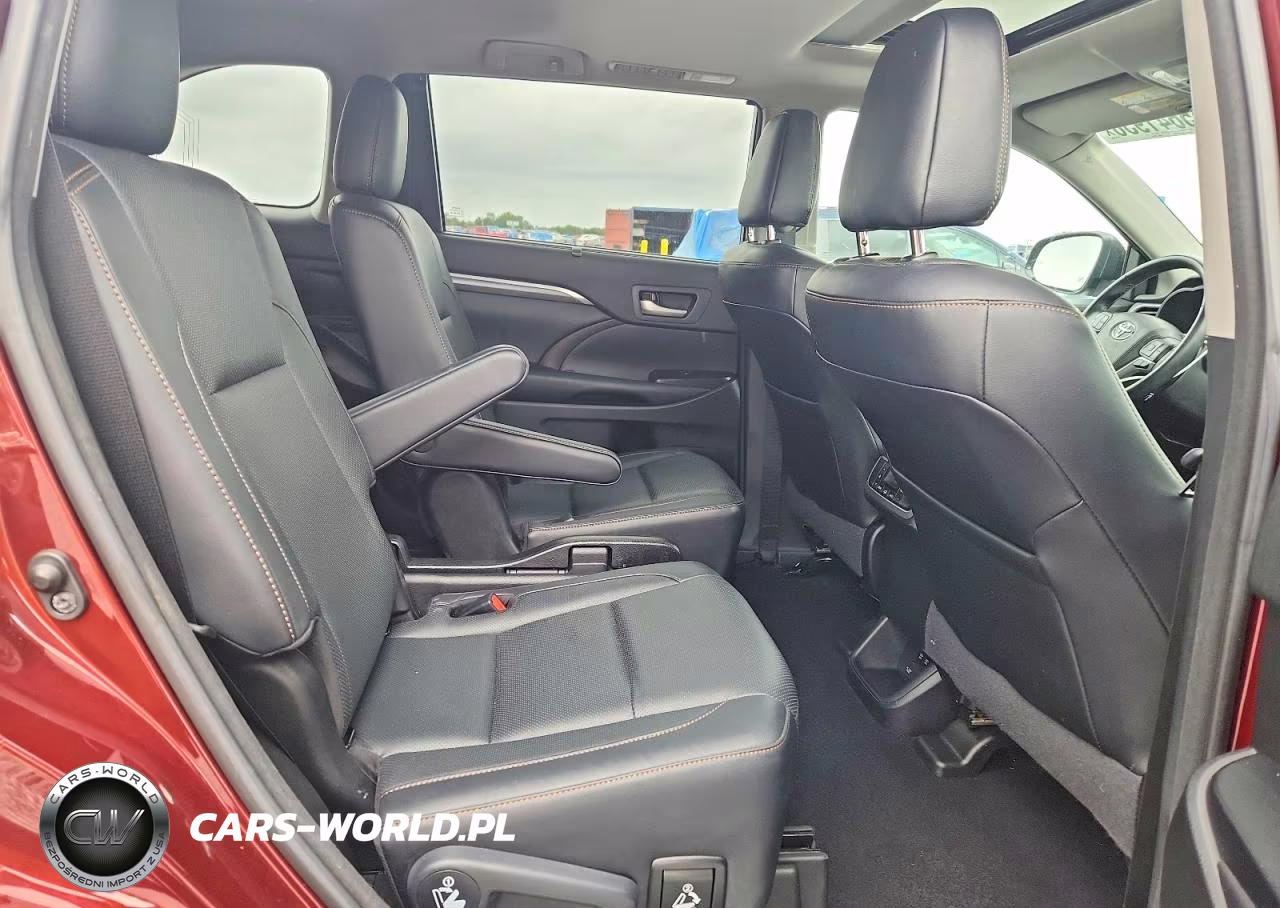 2017 Toyota Highlander Limited VIN:5TDDZRFH5HS473894 - 11