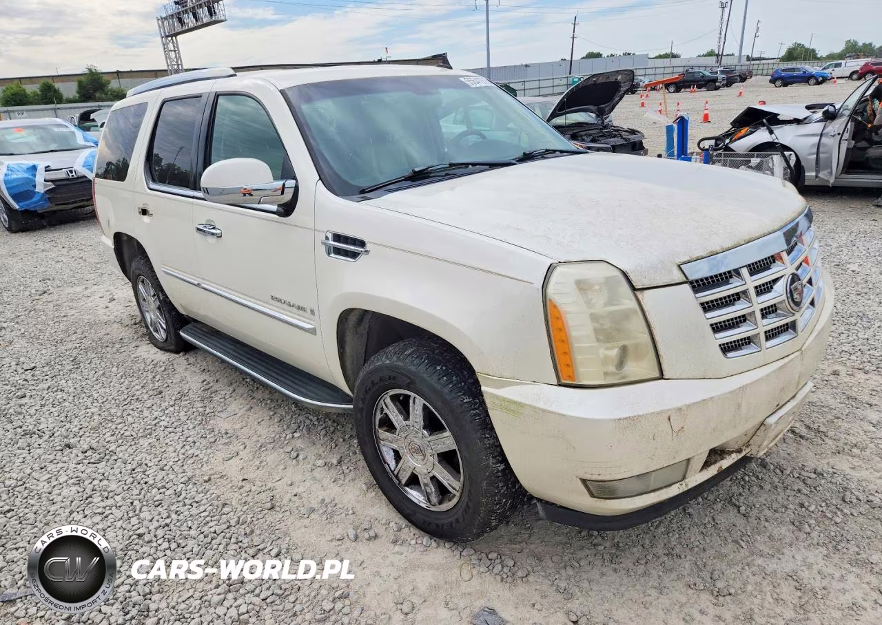 2007 Cadillac Escalade Luxury VIN:1GYFK63867R225127 - 4