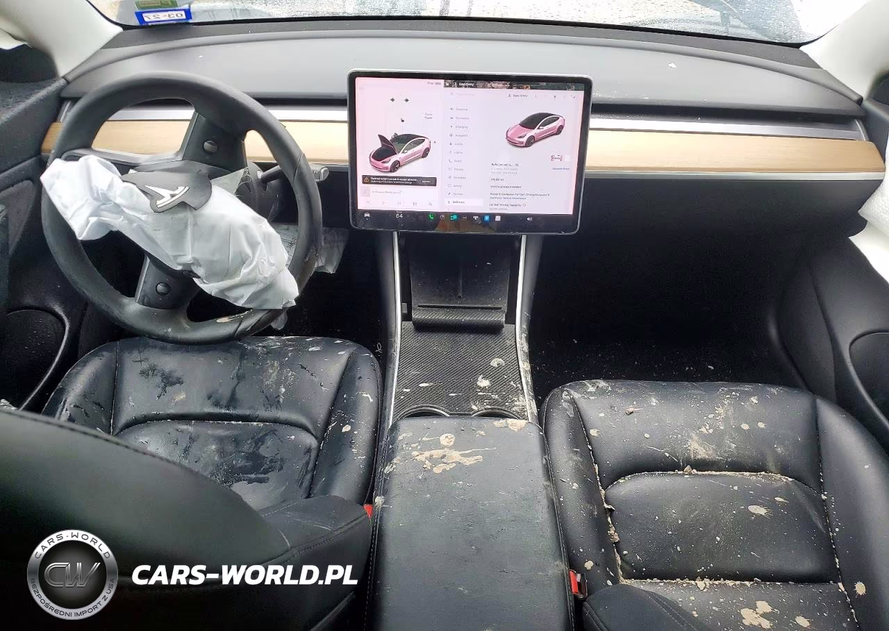 2020 Tesla Model 3 VIN:5YJ3E1EB3LF599643 - 8