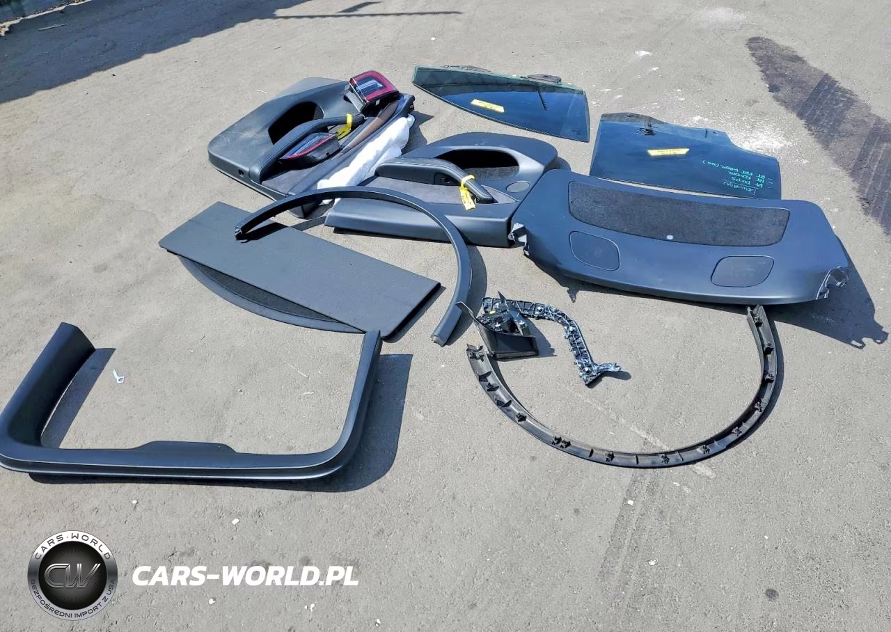 2023 Tesla Model Y VIN:7SAYGDEEXPF912756 - 13