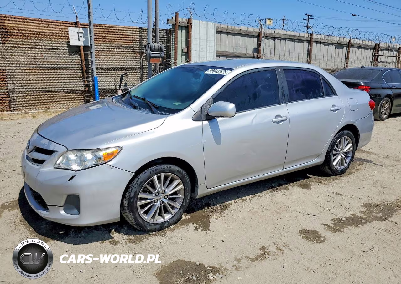 2011 Toyota Corolla Le – zdjęcie 1 z 12
