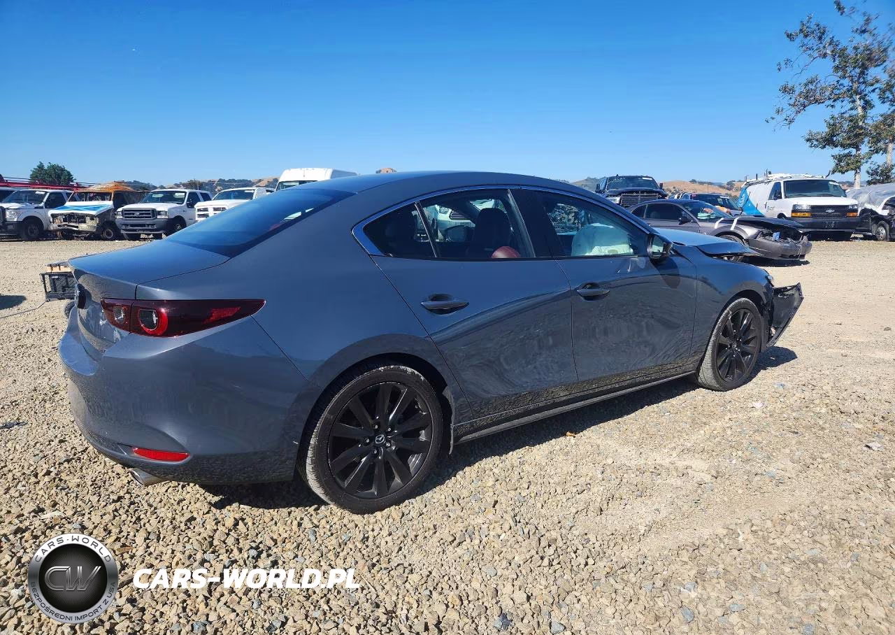 2024 Mazda 3 Preferred VIN:3MZBPBCM3RM411253 - 3
