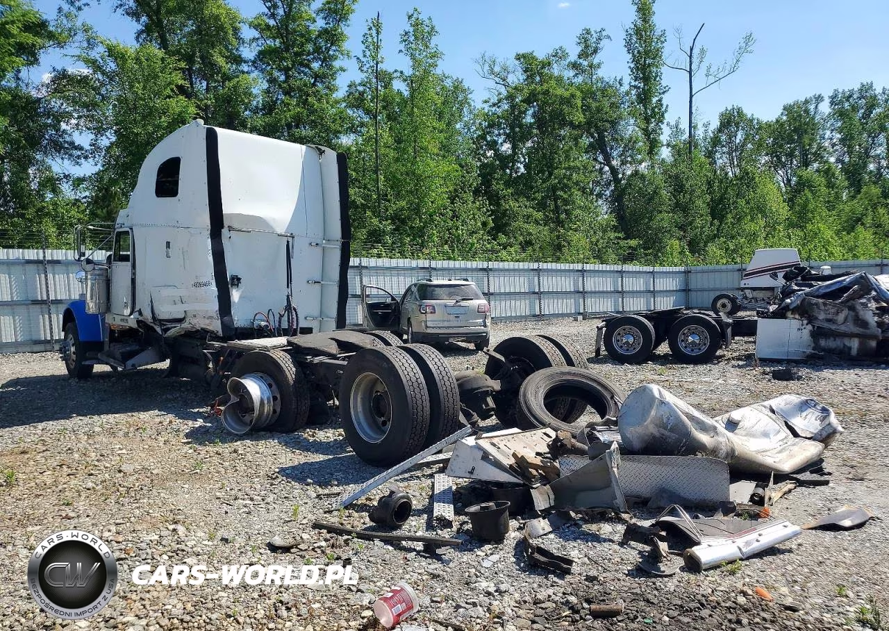 2005 Freightliner Fld132 Semi Truck VIN:1FUJAPAV15DU99016 - 3