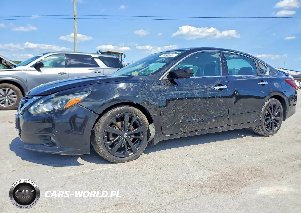 2017 Nissan Altima 2.5 Sr – zdjęcie 1 z 13