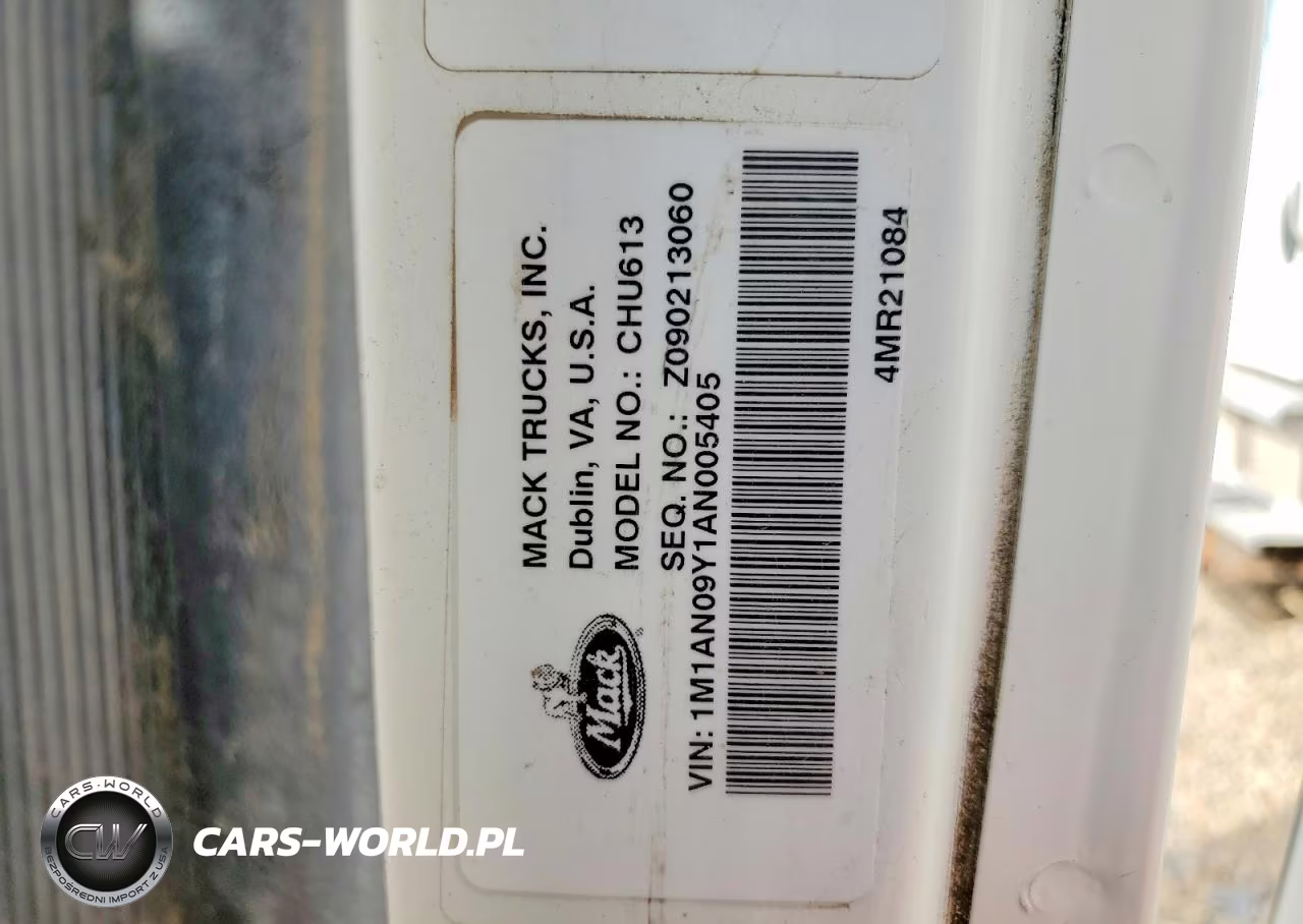 2010 Mack Chu613 Semi Truck VIN:1M1AN09Y1AN005405 - 10