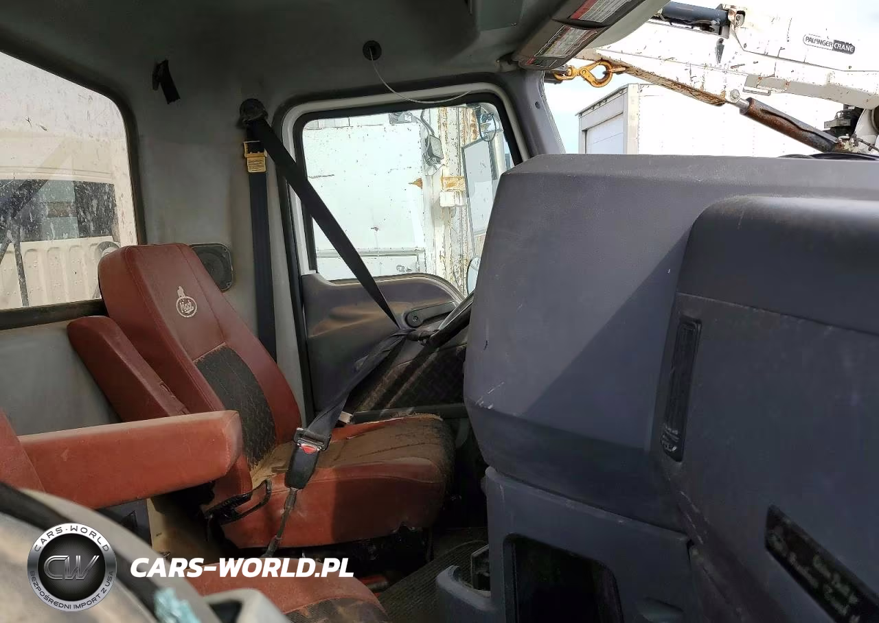 2010 Mack Chu613 Semi Truck VIN:1M1AN09Y1AN005405 - 5