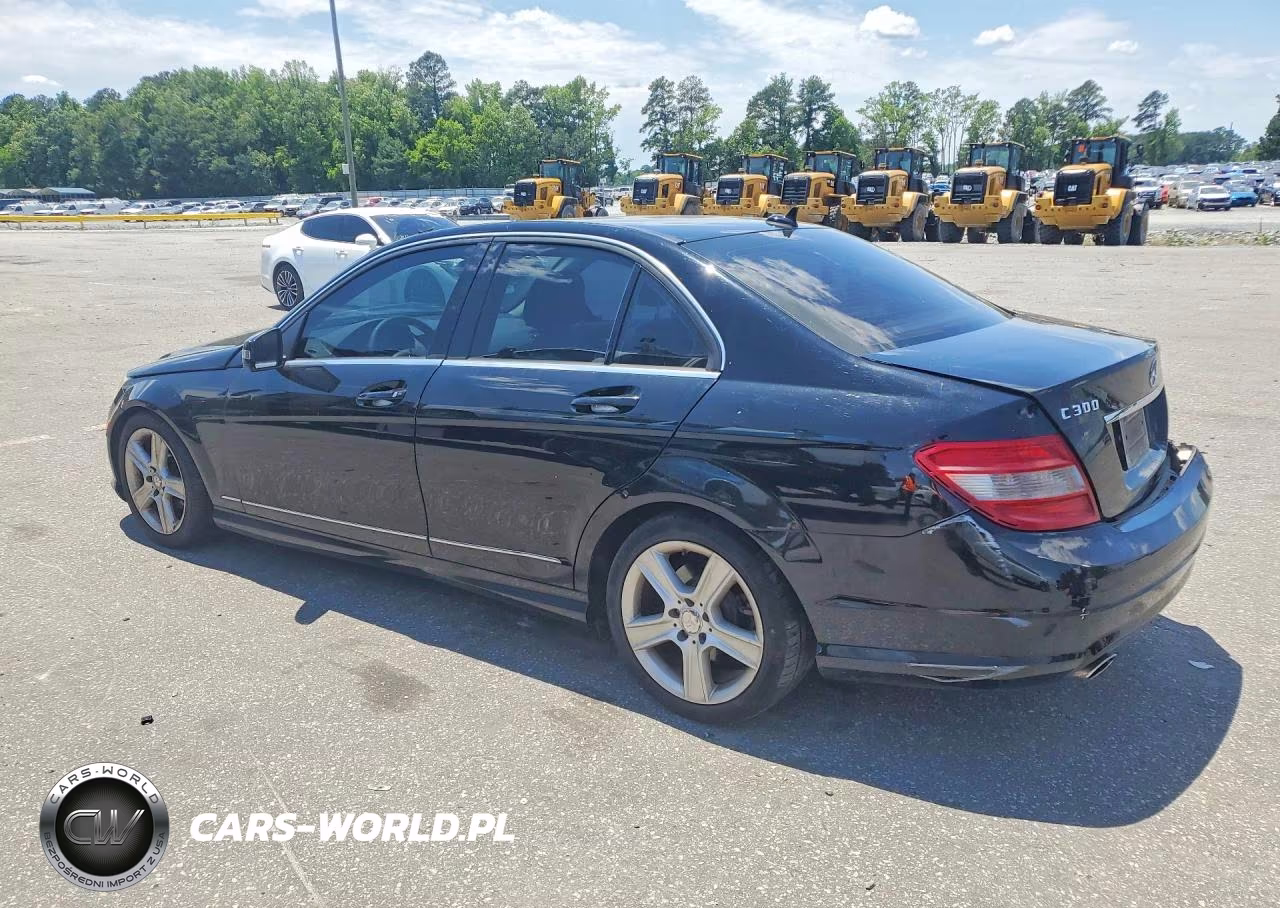 2010 Mercedes-Benz C 300 4Matic VIN:WDDGF8BB7AR126885 - 2
