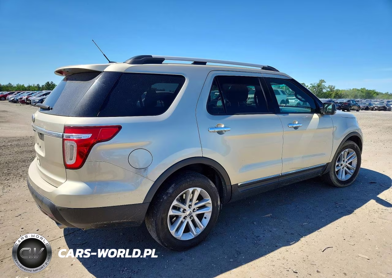 2011 Ford Explorer Xlt VIN:1FMHK7D82BGA78968 - 3