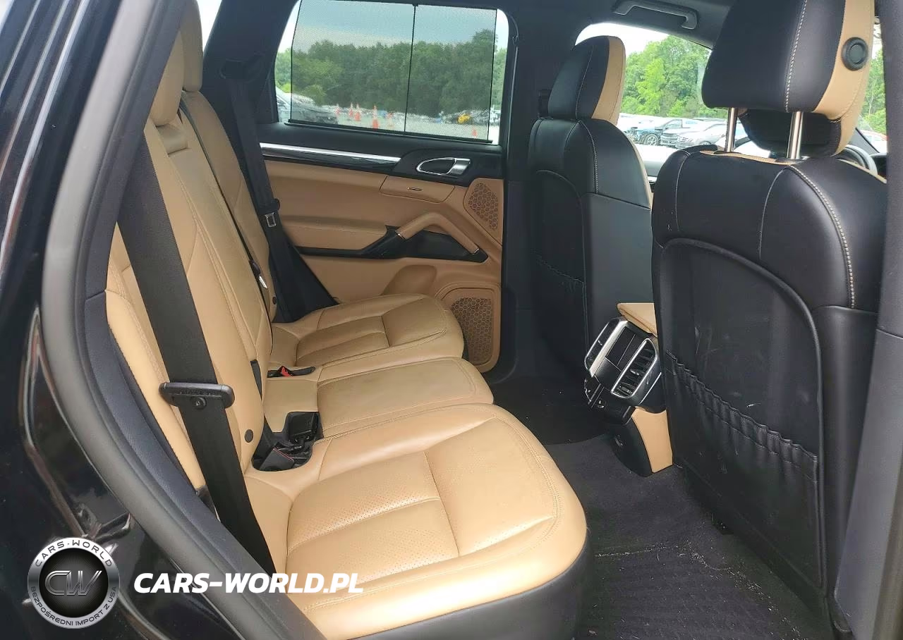 2018 Porsche Cayenne Se Hybrid Platinum VIN:WP1AE2A23JLA72553 - 11