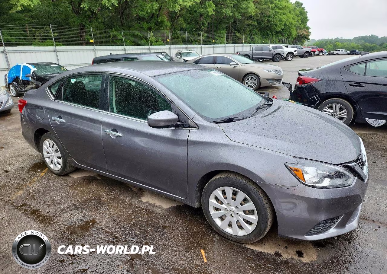 2017 Nissan Sentra S VIN:3N1AB7AP8HY342223 - 4