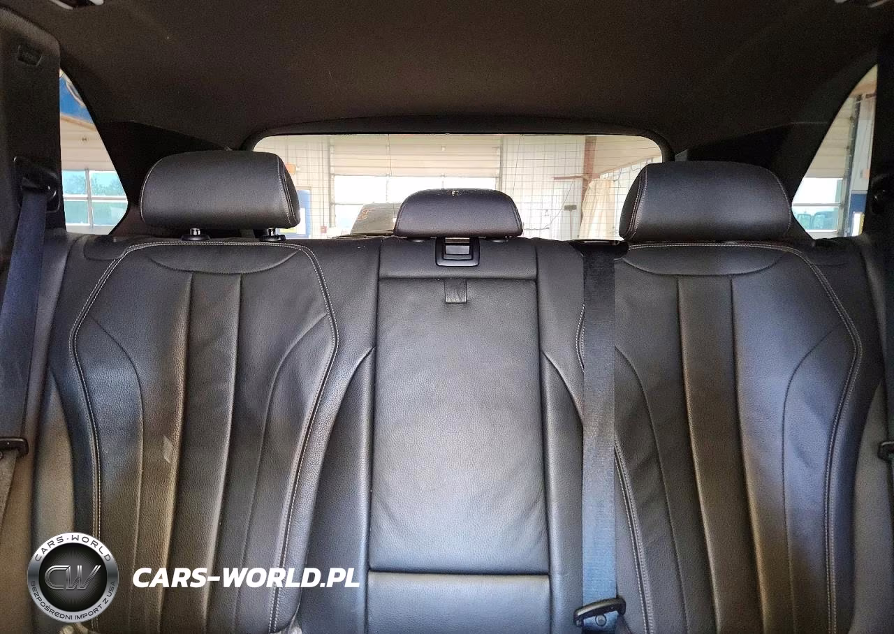 2018 BMW X5 xDrive35I VIN:5UXKR0C50J0X86632 - 10