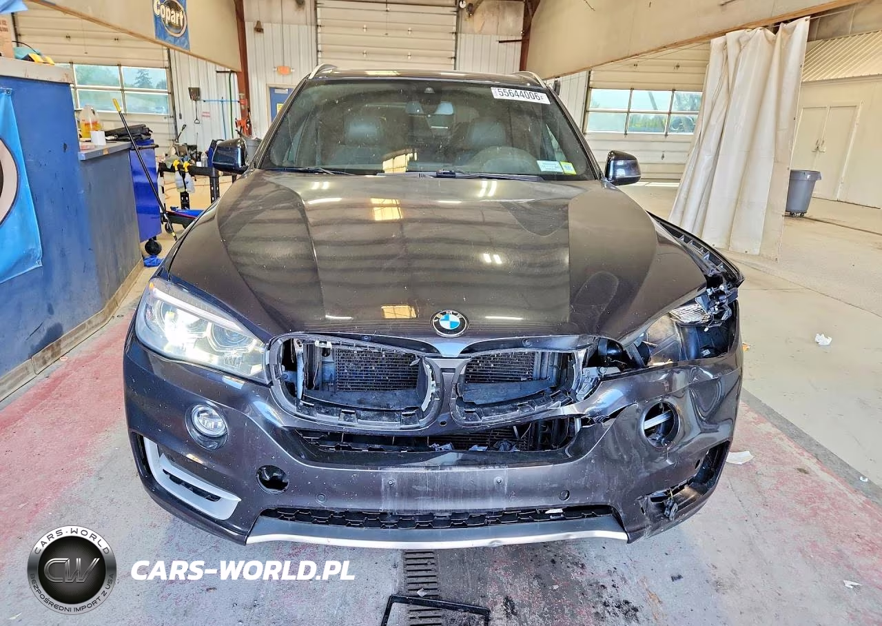 2018 BMW X5 xDrive35I VIN:5UXKR0C50J0X86632 - 5