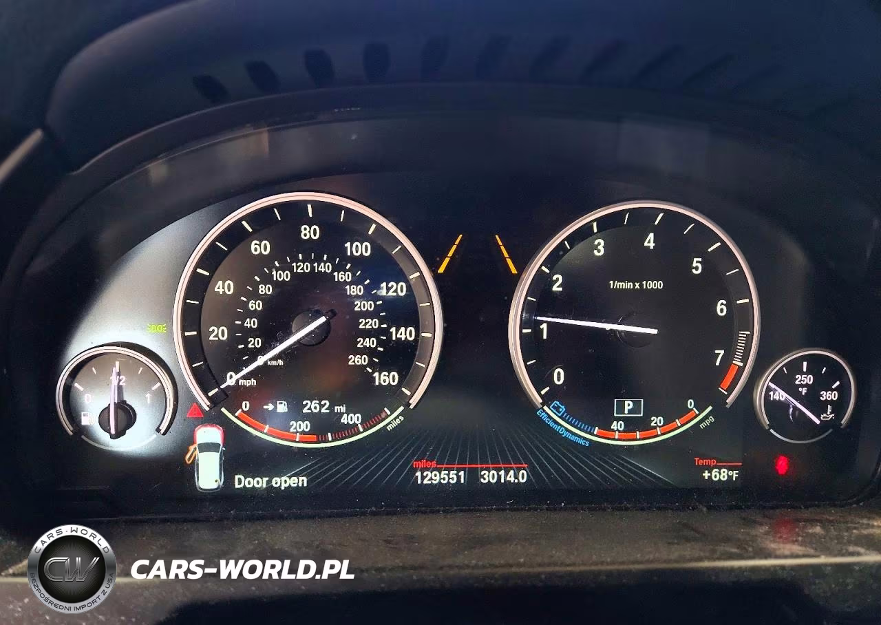 2018 BMW X5 xDrive35I VIN:5UXKR0C50J0X86632 - 9