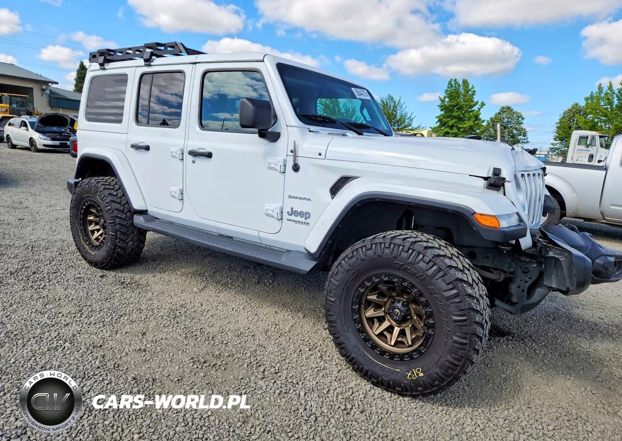 2020 Jeep Wrangler Unlimited Sahara VIN:1C4HJXEN9LW231302 - 4