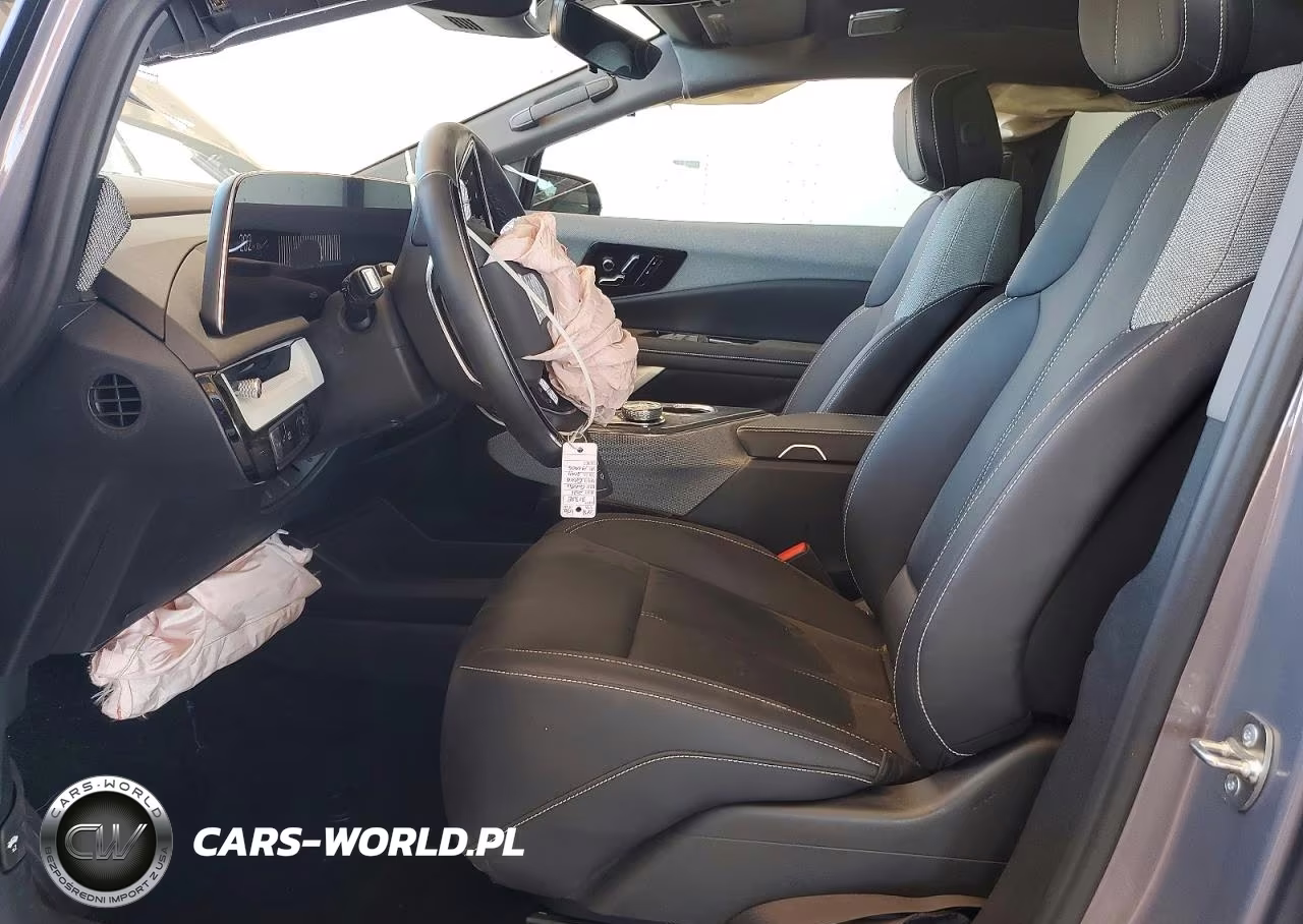 2026 Cadillac Optiq Luxury VIN:3GYK3BM57TS140006 - 7