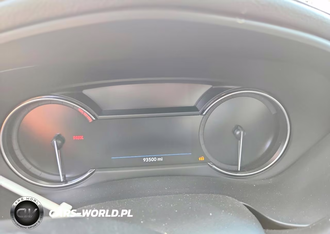 2019 Cadillac Xt4 Luxury VIN:1GYAZAR4XKF220830 - 9