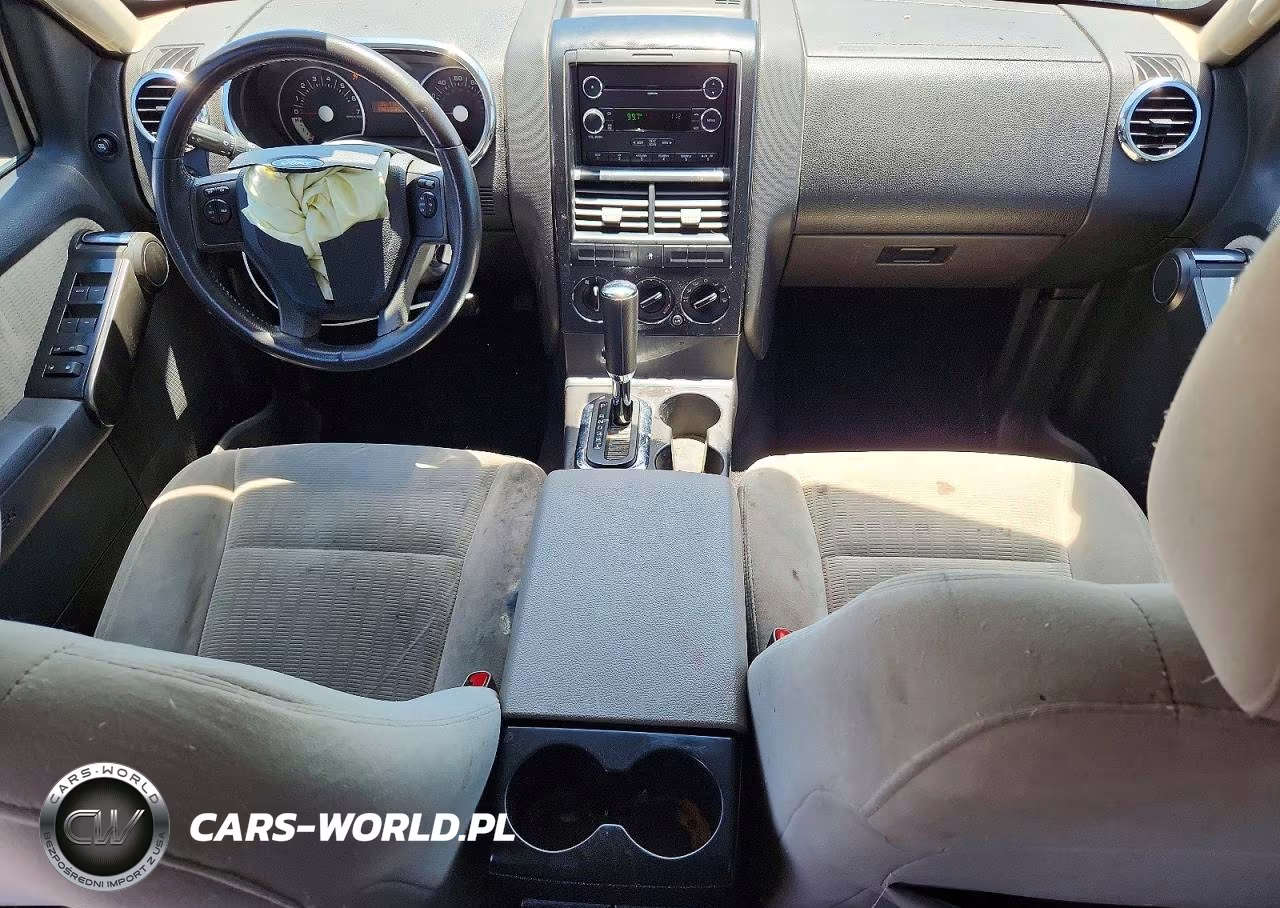 2008 Ford Explorer Xlt VIN:1FMEU63E68UB18168 - 8