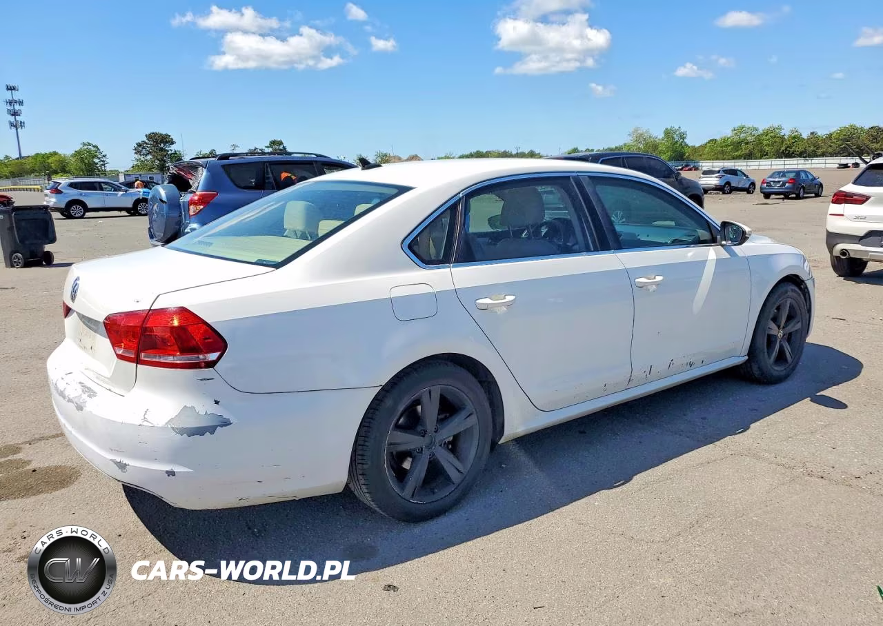 2012 Volkswagen Passat Se VIN:1VWBP7A34CC027613 - 3