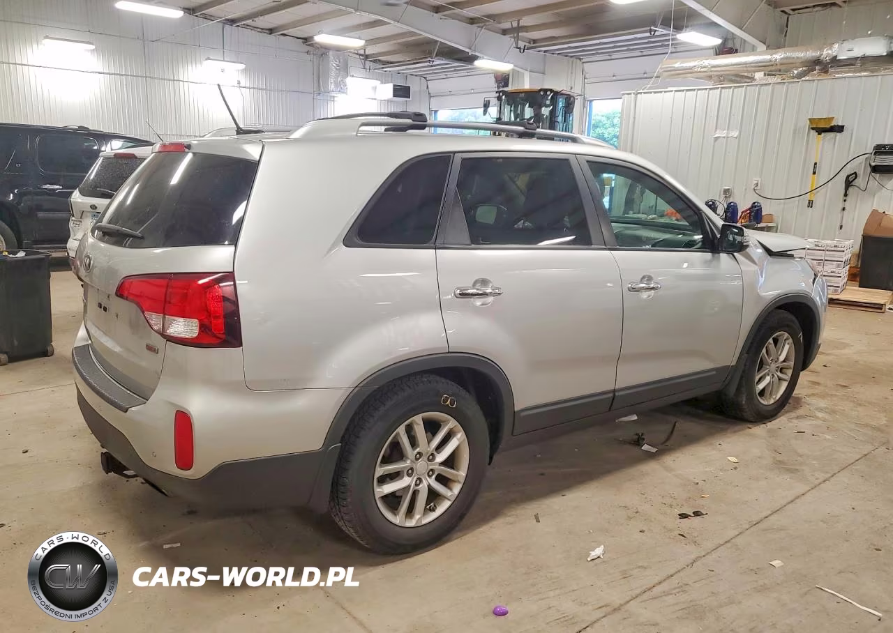 2014 Kia Sorento Lx VIN:5XYKT4A62EG539926 - 3