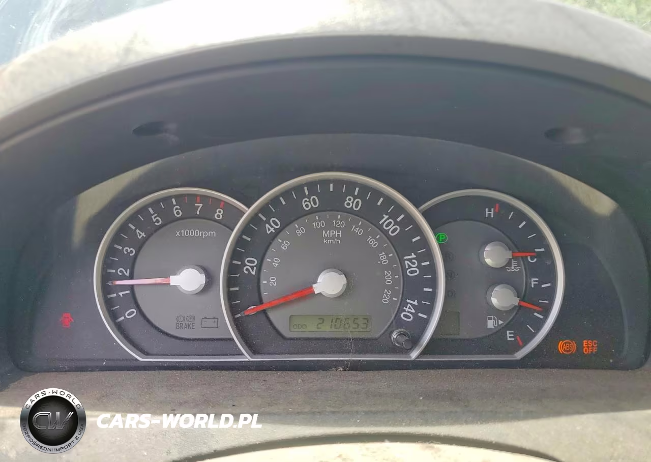 2008 Kia Sorento Lx VIN:KNDJC735685842819 - 9