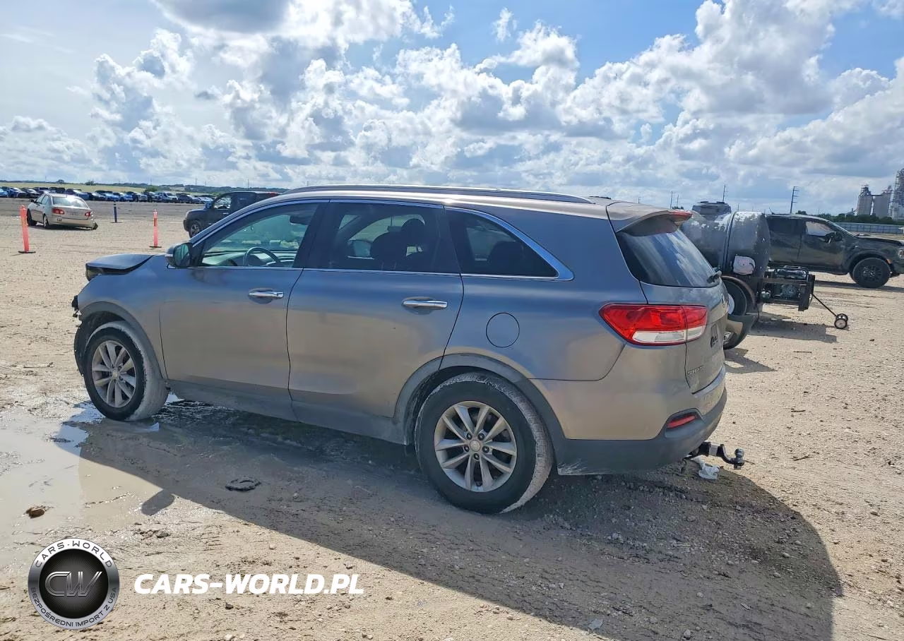 2018 Kia Sorento Lx VIN:5XYPG4A36JG344034 - 2