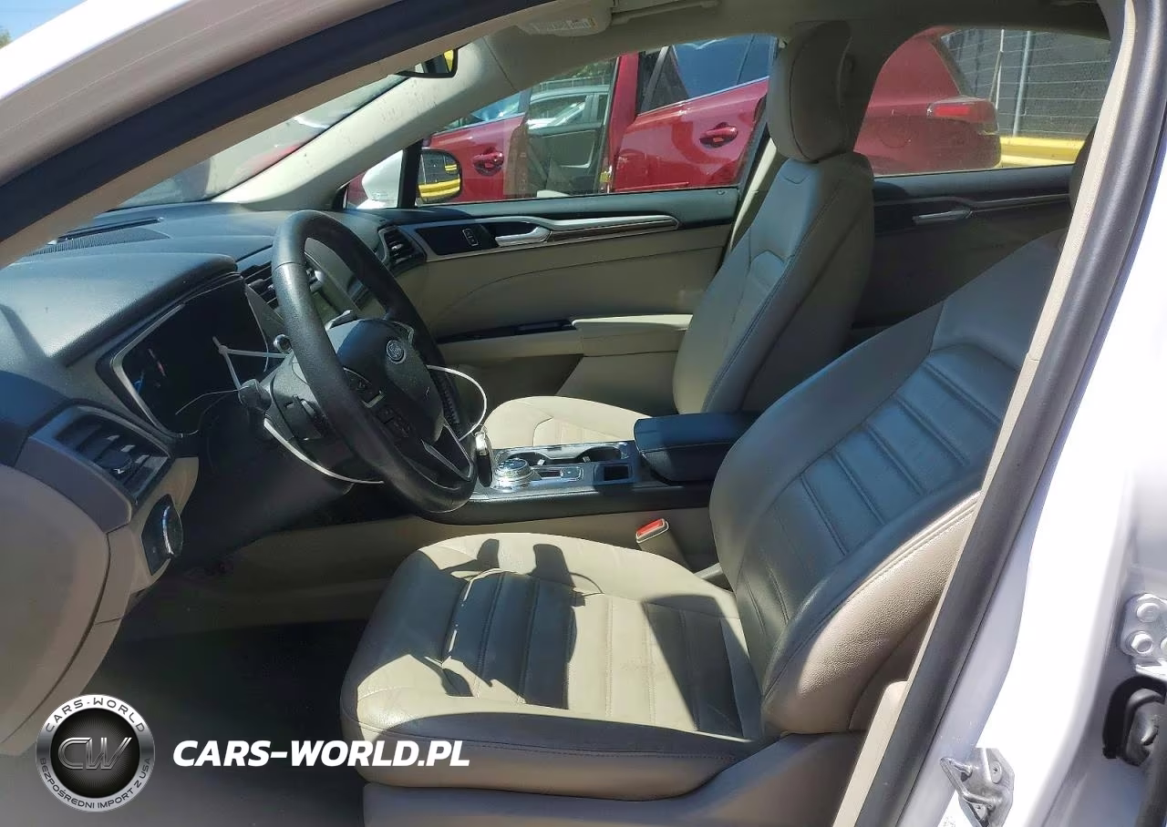 2017 Ford Fusion Se VIN:3FA6P0H91HR328165 - 7