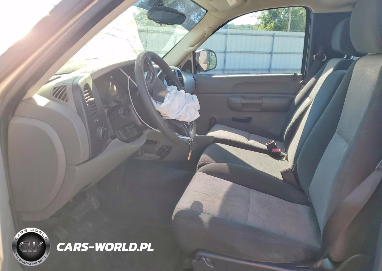 2008 Chevrolet Silverado C1500 VIN:1GCEC14X08Z180128 - 7
