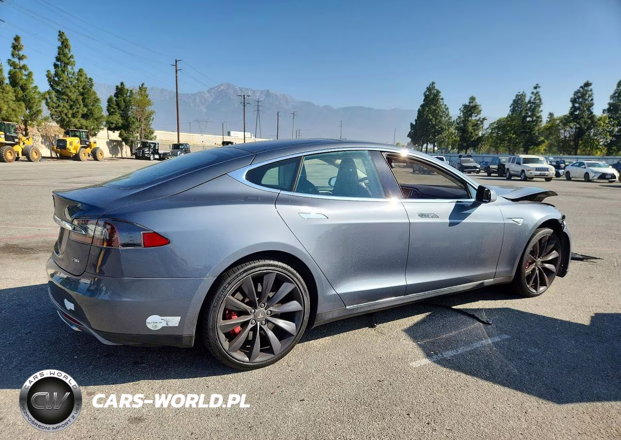 2014 Tesla Model S VIN:5YJSA1H16EFP36362 - 3