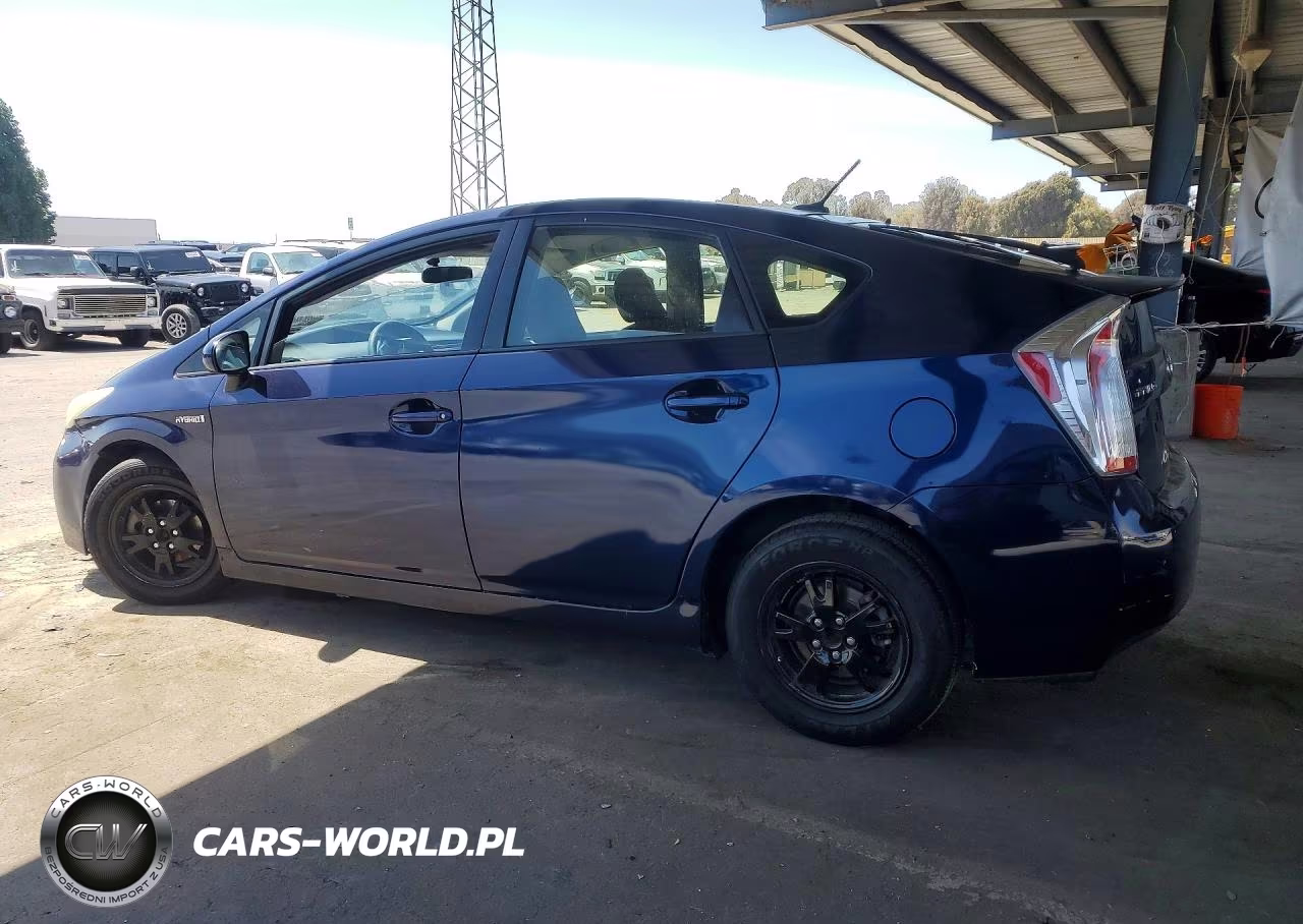 2013 Toyota Prius Three VIN:JTDKN3DU1D1691547 - 2
